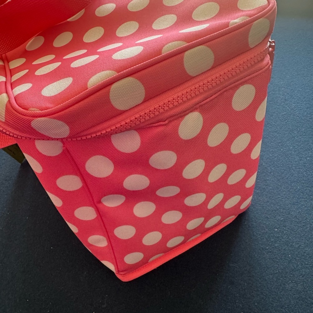 Kate Spade Pink &White insulated tote with Polka Dots, sturdy zipper /handles💗🤍💗 - Picture 12 of 14